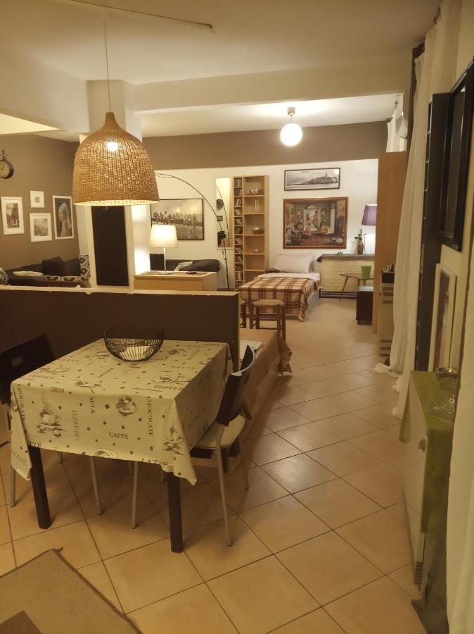 Spacious Cosy Apt Tesalonika Bagian luar foto